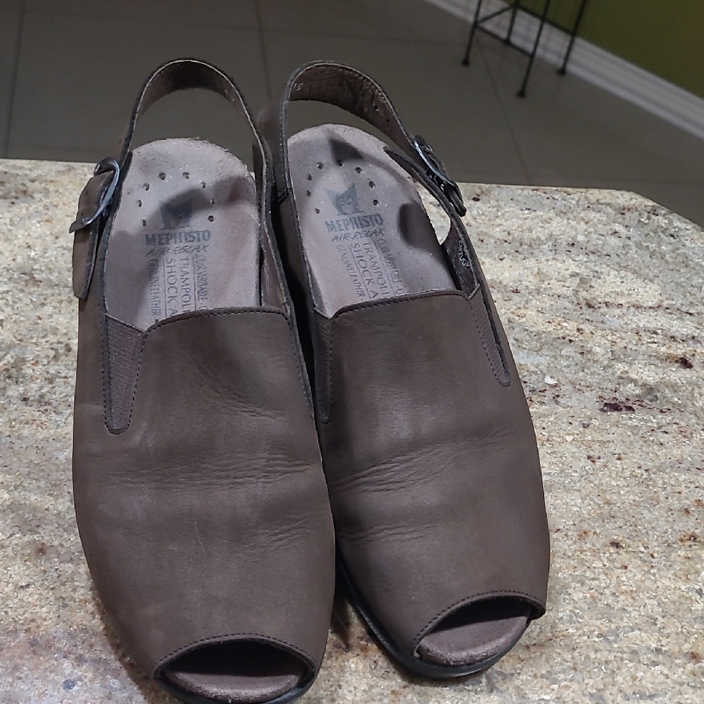 Mephisto Nonny Chocolate Nubuck Leather Peep Toe Sandals Size EU38 / US 7.5